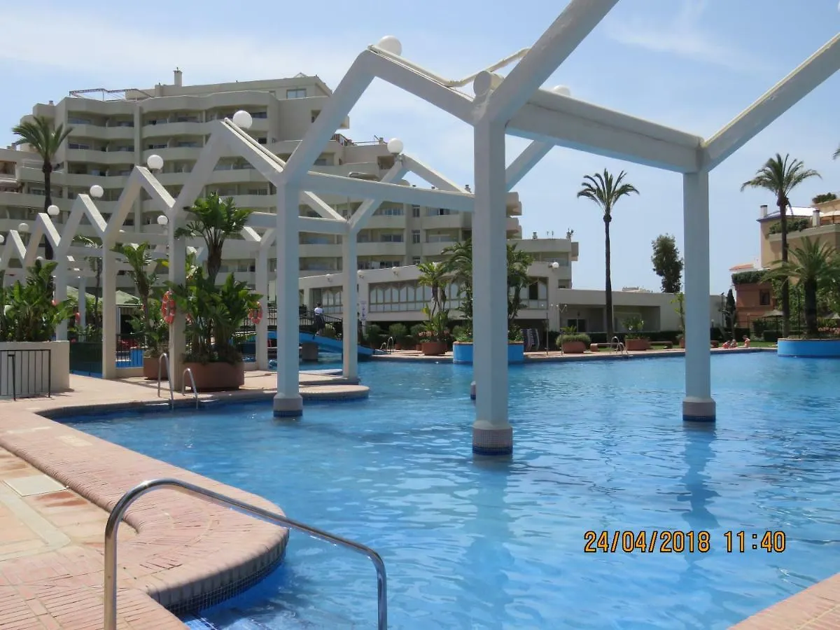 Benal Beach Apartments Málaga