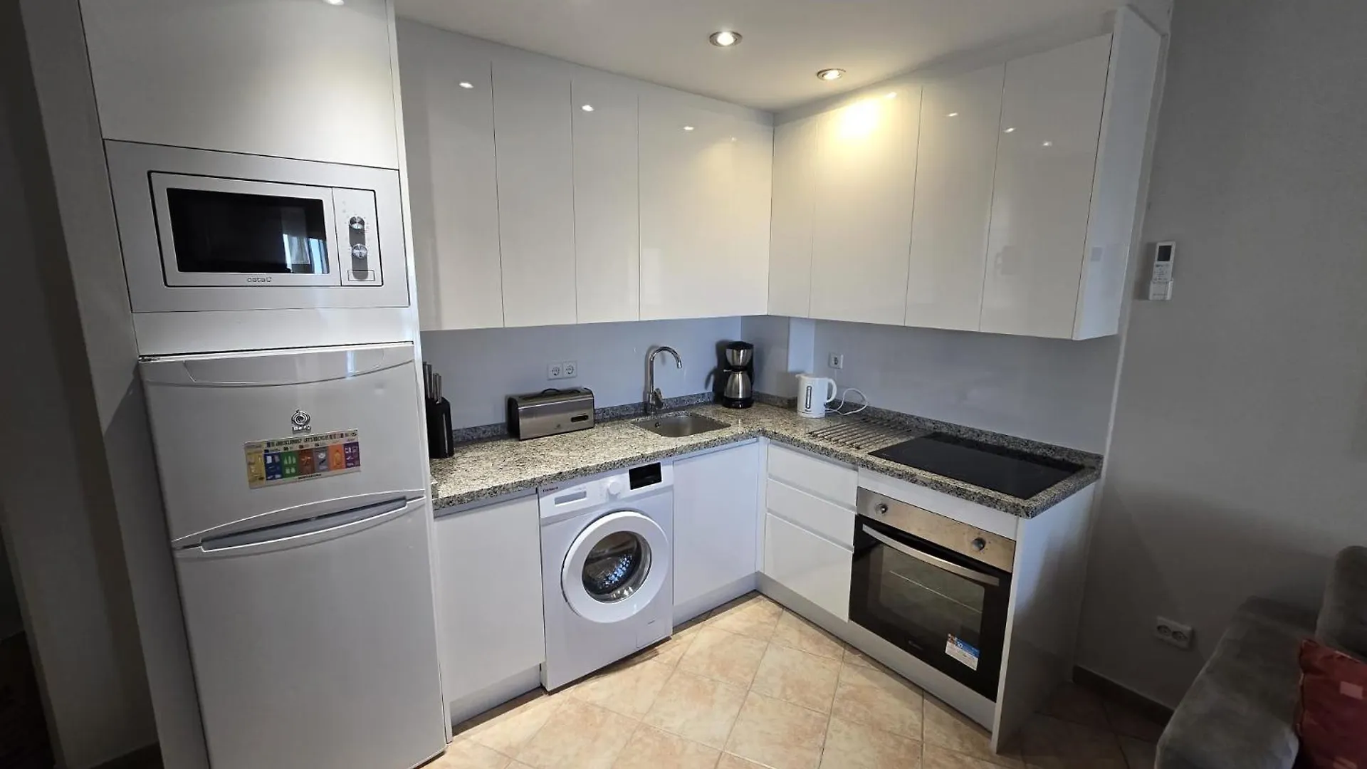 Benal Beach Apartments 말라가 스페인