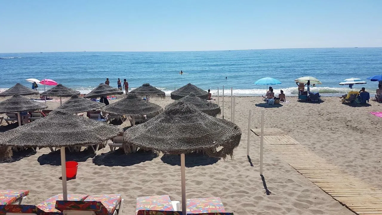 Benal Beach Apartments 말라가